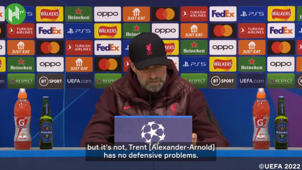 Klopp on Alexander-Arnold: 'He has no defensive problems'